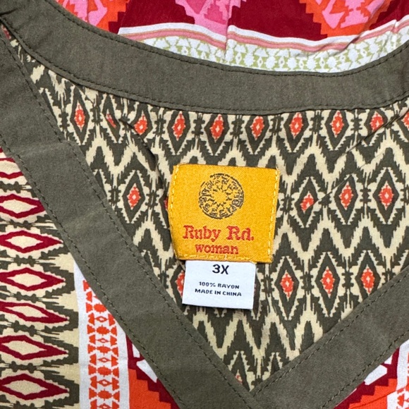 Ruby Rd. Multicolor Geometric Cardigan - Picture 2 of 4